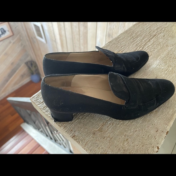 CHANEL vintage black dress loafers with classic styling need repair - Picture 9 of 10